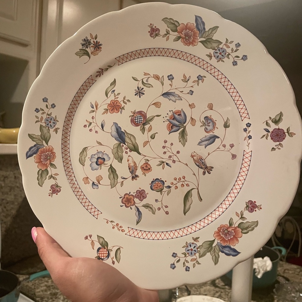 Beautiful rare Lenox wind chimes diner plate
